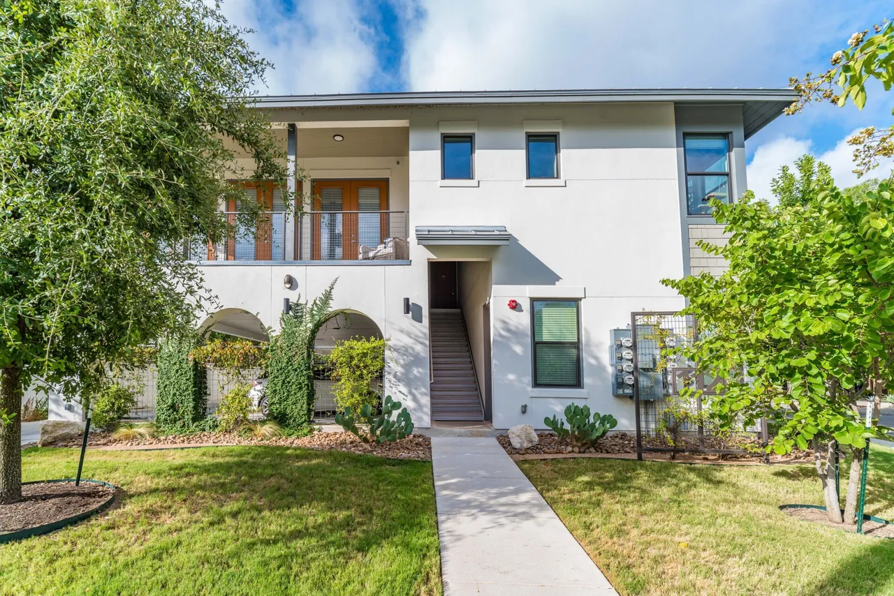 Davidson Properties | Lindell Place Apartments 112 Lindell Pl, San Antonio, TX 78212