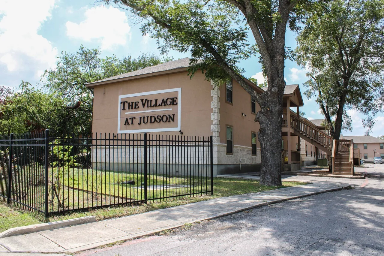 Davidson Properties | The Village at Judson 14815 Judson Rd, San Antonio, TX 78233
